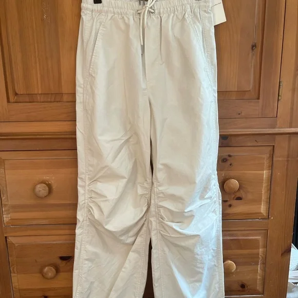 Abercrombie and Fitch Parachute pants size xs short - Picture 6 of 6